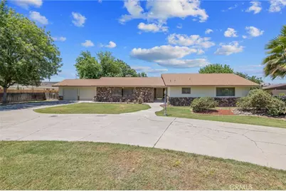 8640 12th, Hanford, CA 93230 - Photo 1