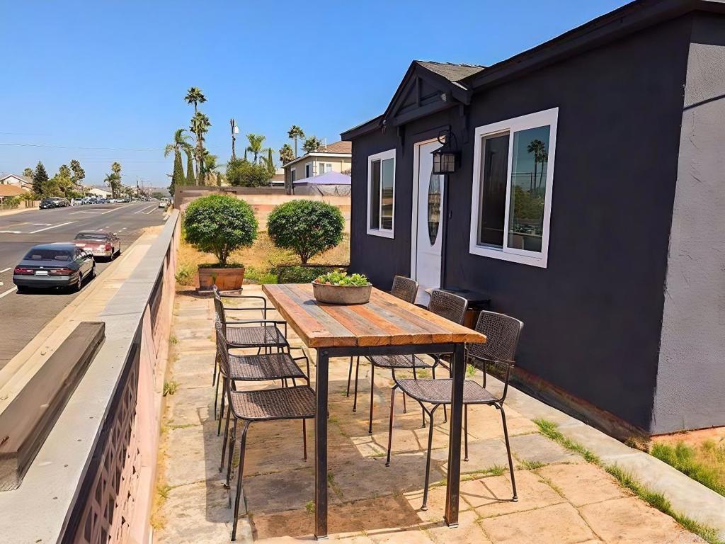 1571 Skyline Dr, Lemon Grove, CA 91945 - MLS PTP2405814 - Coldwell Banker