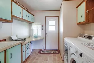 8545 Mission Gorge Rd, Santee, CA 92071 - Photo 17