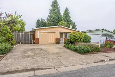 443 Tuttle Avenue, Watsonville, CA 95076 - Photo 1