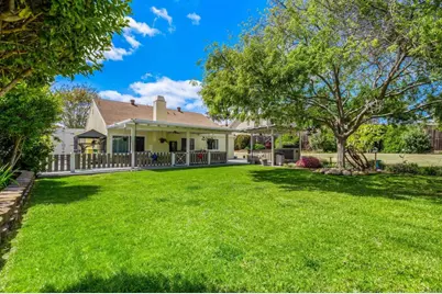 925 Ruby Drive, Vista, CA 92083 - Photo 1