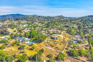 802 Vista Grande Rd, El Cajon, CA 92019 - Photo 1