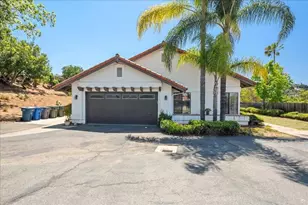 1139 Moody Dr, Escondido, CA 92027 - Photo 1