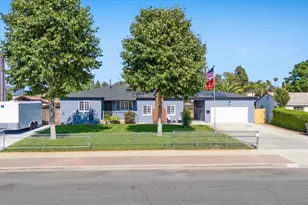 895 S Lincoln Ave, El Cajon, CA 92020 - Photo 1