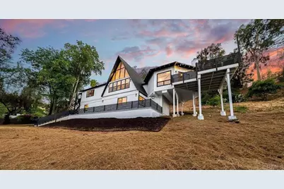 868 Washington Heights Road, El Cajon, CA 92019 - Photo 1