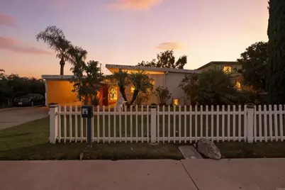 158 E L St, Chula Vista, CA 91911 - Photo 1