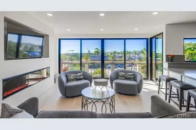 1150 Anchorage Ln #201, San Diego, CA 92106 - Photo 1