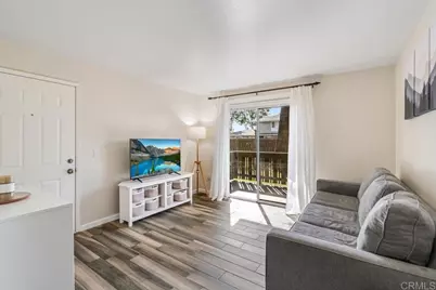 2528 White Oak Place #5, Escondido, CA 92027 - Photo 1