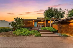 6960 Via Estrada, La Jolla, CA 92037 - Photo 1