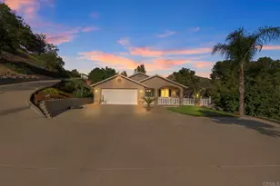 1107 St George Dr, El Cajon, CA 92019 - Photo 1