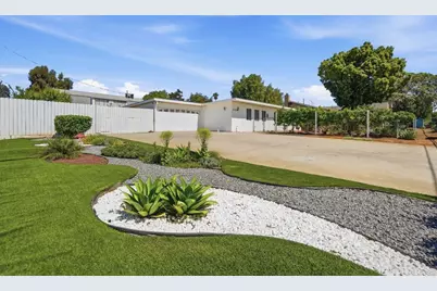 2152 Oak Hill Drive, Escondido, CA 92027 - Photo 1