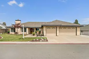 2611 Ledgetop Pl, Spring Valley, CA 91977 - Photo 1
