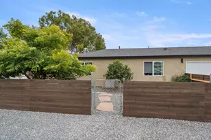 155 Walnut Dr, Chula Vista, CA 91911 - Photo 1