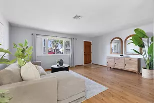 122 E Palomar St, Chula Vista, CA 91911 - Photo 1