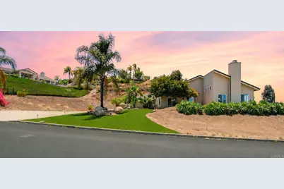 737 Camelot Parkway, El Cajon, CA 92019 - Photo 1