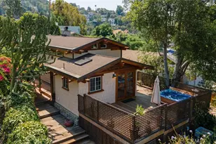 3950 De Longpre Ave, Los Angeles, CA 90027 - Photo 1
