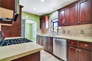 1124 S Truro Ave, Inglewood, CA 90301 - Photo 1