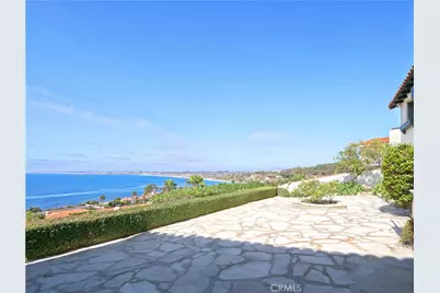 529 Palos Verdes Drive, Palos Verdes Estates, CA 90274 - Photo 1