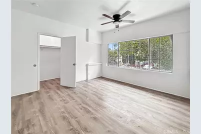 827 W 40th #1/2, Los Angeles, CA 90037 - Photo 1