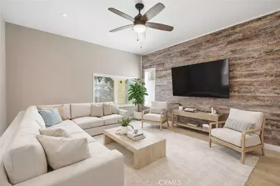 10105 S Main St, Los Angeles, CA 90003 - Photo 1