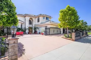 2318 W 154th St, Gardena, CA 90249 - Photo 1