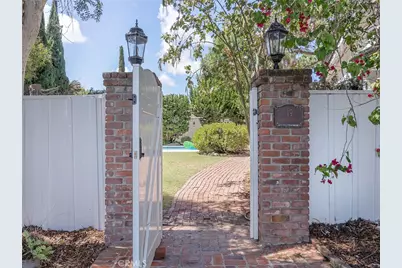 19 Strawberry Lane, Rolling Hills Estates, CA 90274 - Photo 1