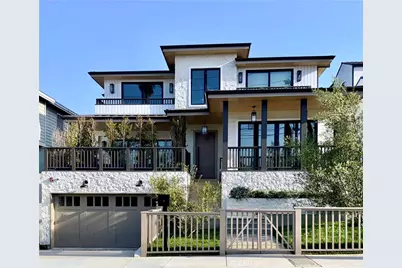 932 9th Street, Manhattan Beach, CA 90266 - Photo 1