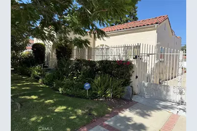 909 S Cochran, Los Angeles, CA 90036 - Photo 1