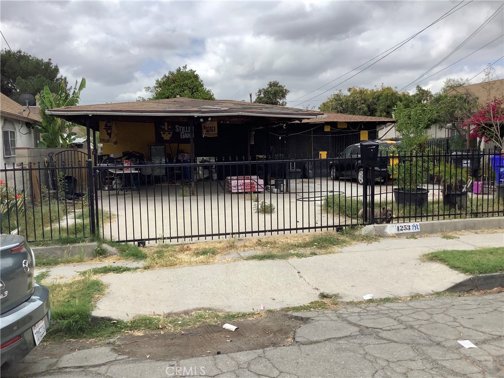 1253 W Victoria St, San Bernardino, CA 92411 MLS PW22167724