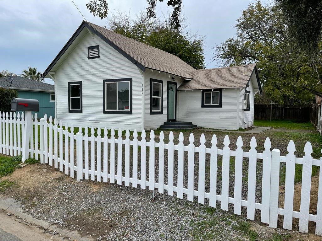 1212 Fig Ln, Corning, CA 96021 MLS PW22254241 Coldwell Banker