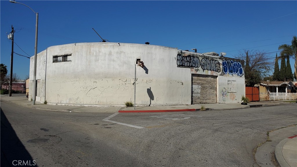 425 E Rosecrans Ave, Compton, CA 90221 MLS PW23020897 Coldwell Banker