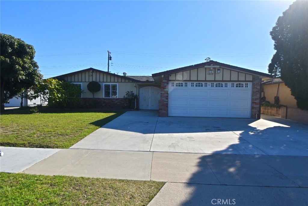 1662 W Chateau Pl, Anaheim, CA 92802 MLS PW23022037 Coldwell Banker