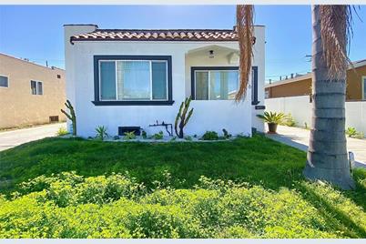 1126 E 64th St, Los Angeles, CA 90001 - MLS PW23030300 - Coldwell Banker