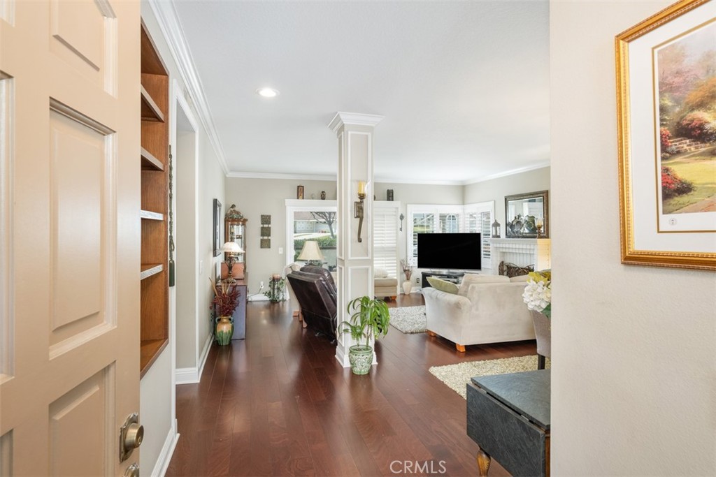 5570 E Stetson Ct, Anaheim Hills, CA 92807 MLS PW23041958 Coldwell