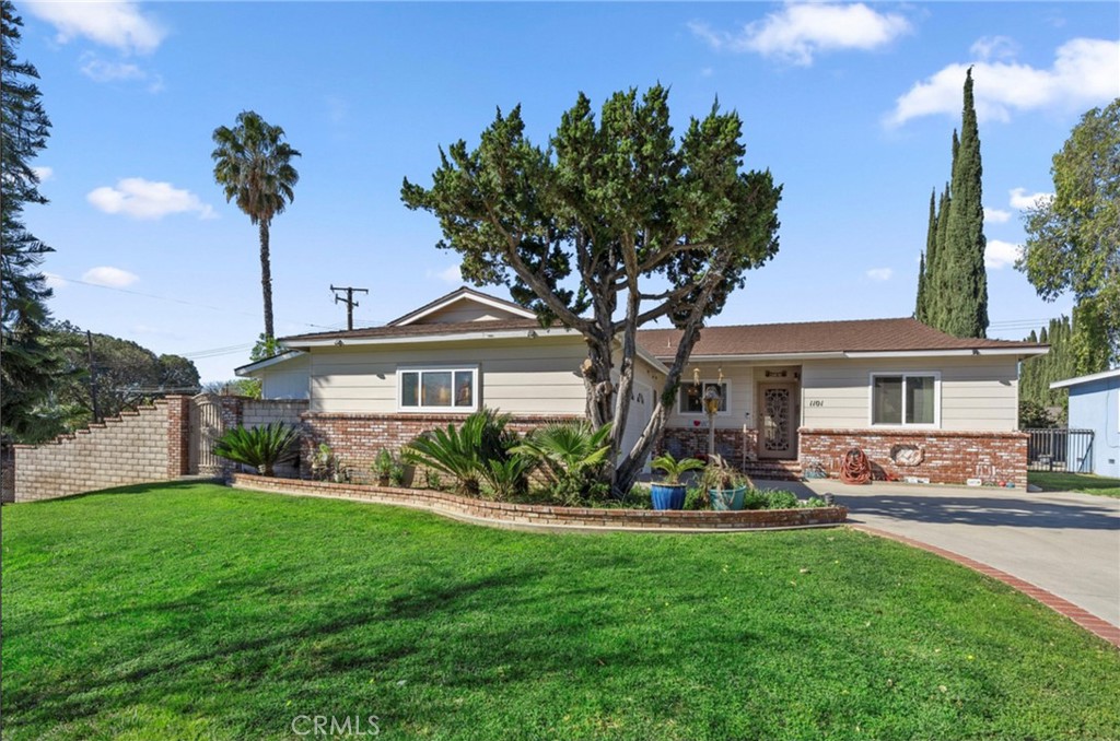 1101 N Acacia Ave, Fullerton, CA 92831 MLS PW23065884 Coldwell Banker