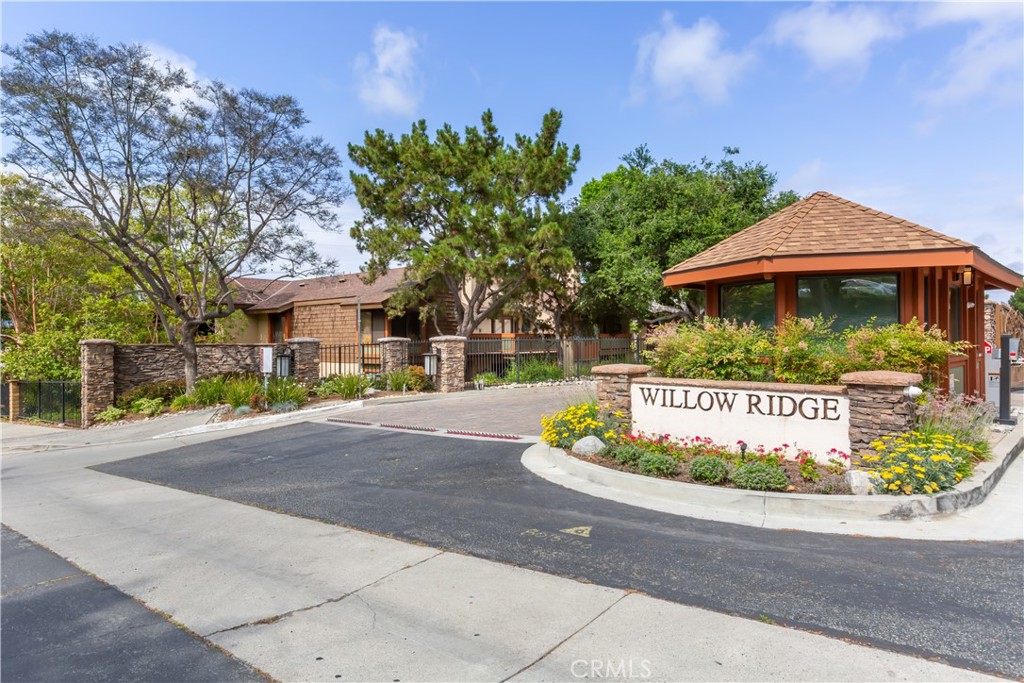 2502 E Willow St 206, Signal Hill, CA 90755 MLS PW23098348