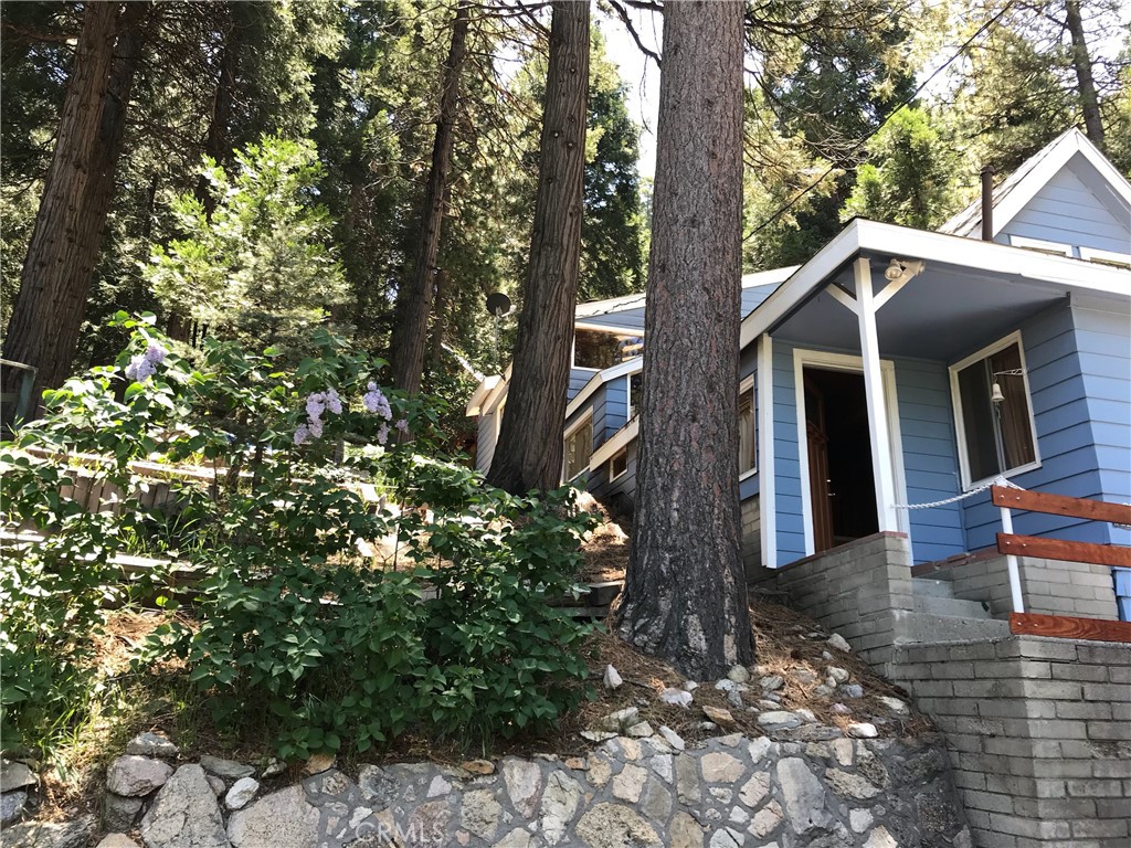 25595 Mid Ln, Twin Peaks, CA 92391 MLS PW23145242 Coldwell Banker