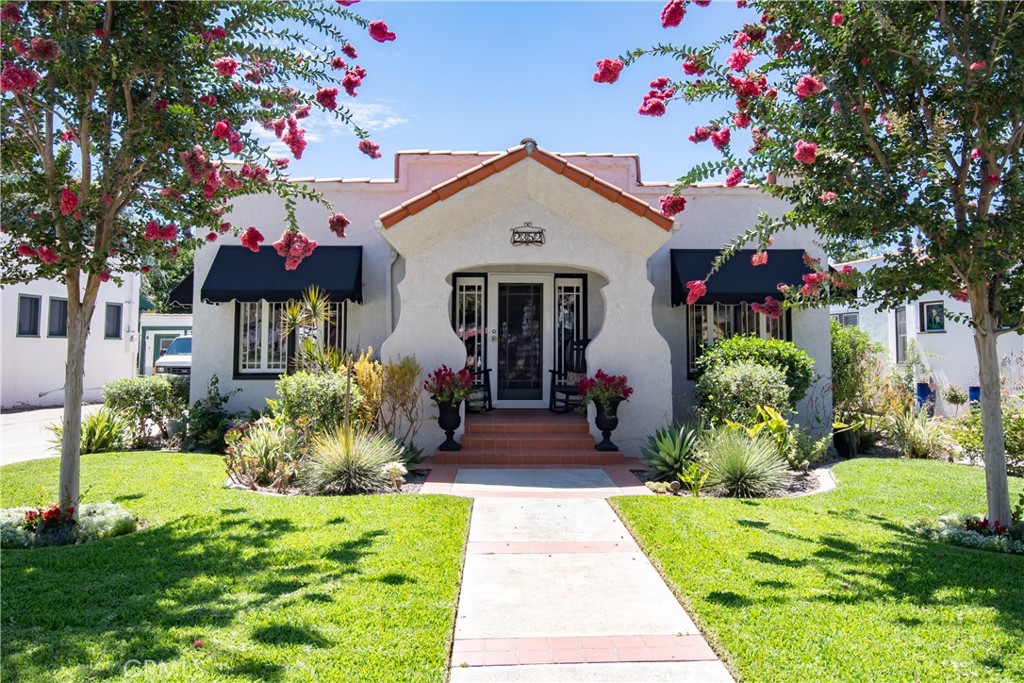 2352 N Riverside Dr, Santa Ana, CA 92706 MLS PW23171936 Coldwell Banker