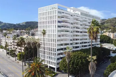 7135 Hollywood Boulevard #210, Los Angeles, CA 90046 - Photo 1