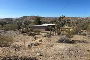 57976 Buena Vista Dr, Yucca Valley, CA 92284 - Photo 1