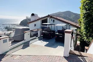 318 E Whittley Ave, Avalon, CA 90704 - Photo 1
