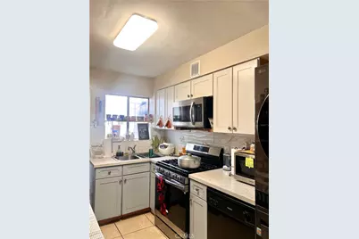 2020 W 23rd Street #4, Long Beach, CA 90810 - Photo 1