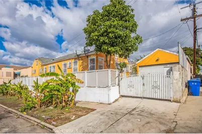 1194 S Lucerne Boulevard, Los Angeles, CA 90019 - Photo 1