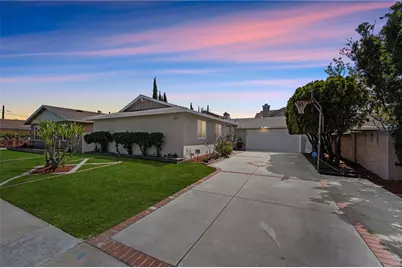 8832 Williamsburg Avenue, Westminster, CA 92683 - Photo 1