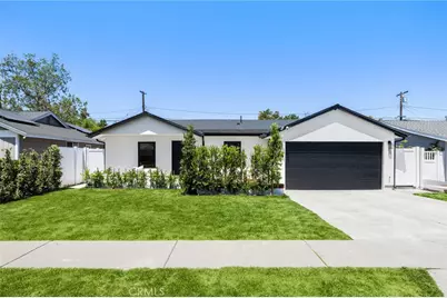 2009 Pattiz Avenue, Long Beach, CA 90815 - Photo 1