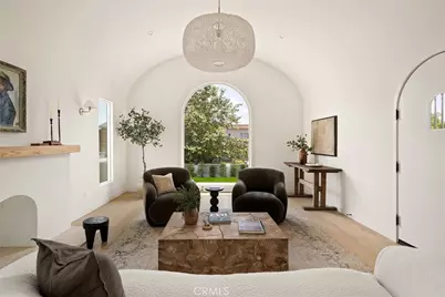 5047 W 21st Street, Los Angeles, CA 90016 - Photo 1