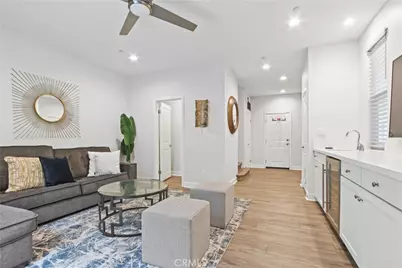 660 Daniel Freeman Circle, Inglewood, CA 90301 - Photo 1