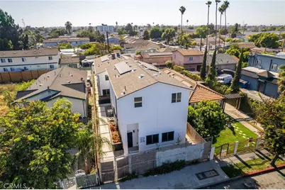 10415 Avalon Boulevard, Los Angeles, CA 90003 - Photo 1