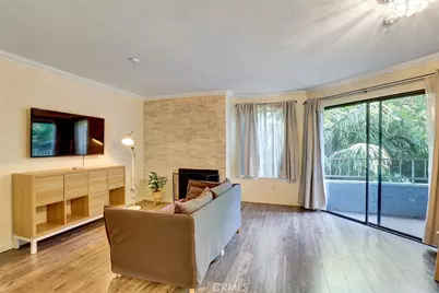 550 Orange Ave #212, Long Beach, CA 90802 - Photo 1