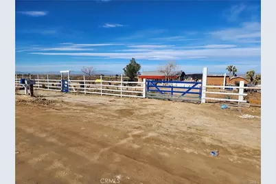 17075 Fort Tejon Road, Llano, CA 93544 - Photo 1